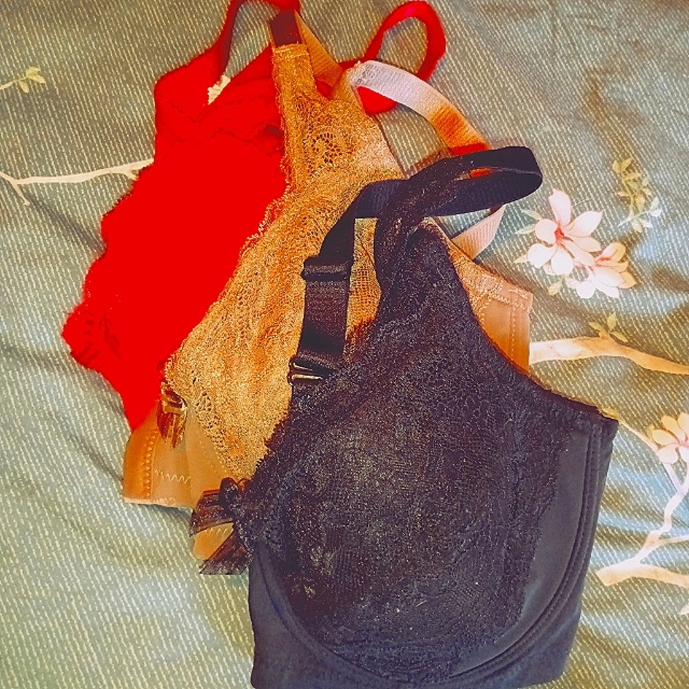 Set of 3 full coverage bras